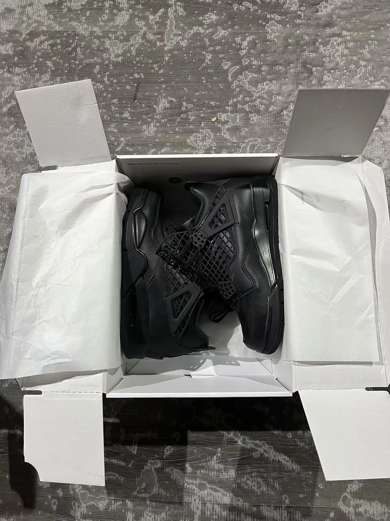 Air Jordan 4 মনোক্রোম কালো বাস্কেটবল জুতো 10