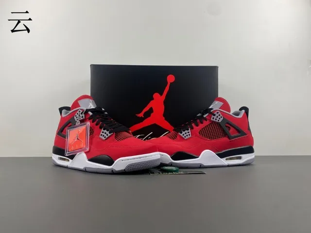 حذاء كرة السلة Air Jordan 4 أحمر أسود أبيض 12