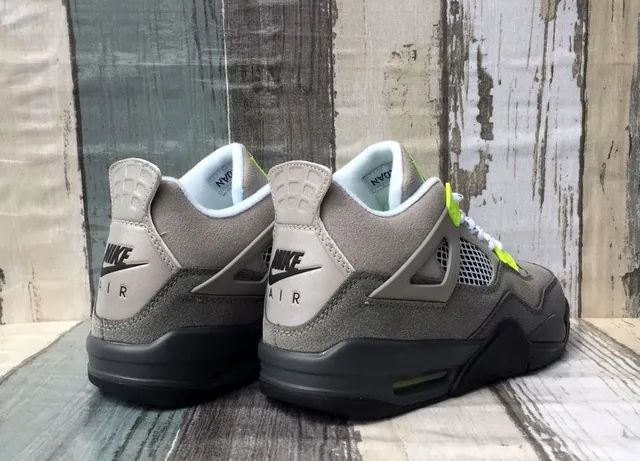 Air Jordan 4 Retro Gray Volt أحذية كرة السلة 2