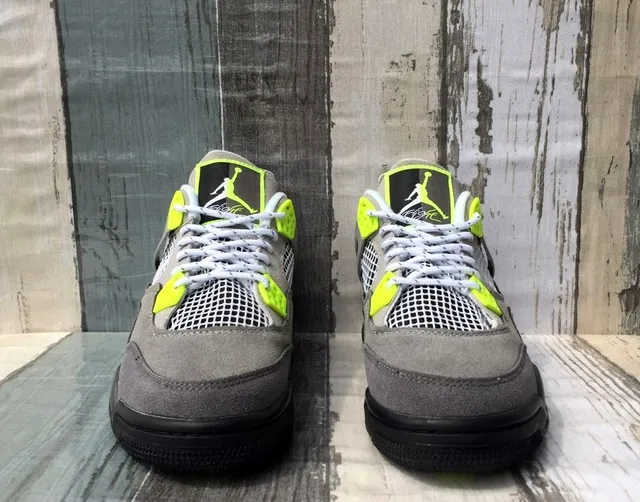 Air Jordan 4 Retro Gray Volt أحذية كرة السلة 5