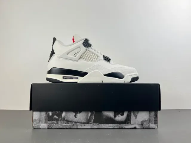 Air Jordan 4 أبيض أسود أحذية كرة السلة 15