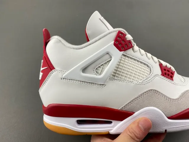 Air Jordan 4 White Red Gum Basketball Shoes 2