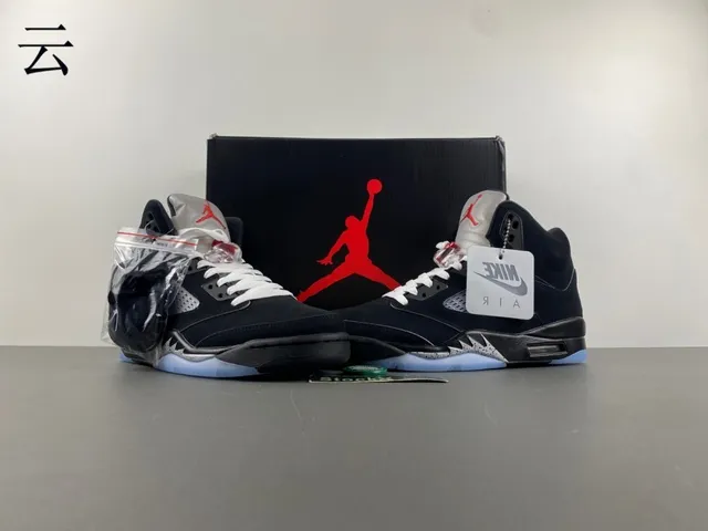 Tênis de basquete Air Jordan 5 preto azul claro cimento 14