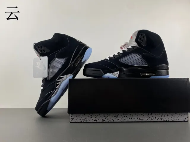 Tênis de basquete Air Jordan 5 preto azul claro cimento 15