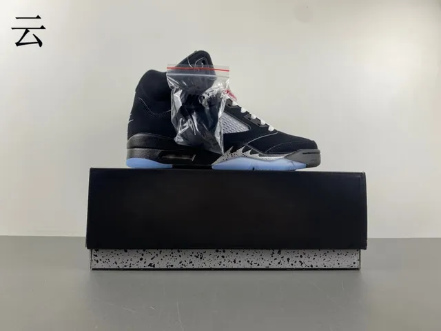 Tênis de basquete Air Jordan 5 preto azul claro cimento 16
