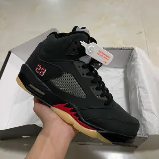 Air Jordan 5 黑红泡泡 篮球鞋