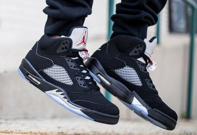 Zapatillas de baloncesto Air Jordan 5 negro blanco plata azul claro 2