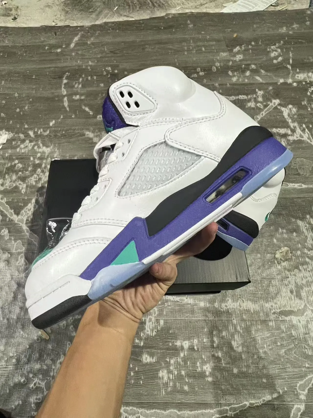 Chaussures de basketball Air Jordan 5 blanc violet sarcelle 5
