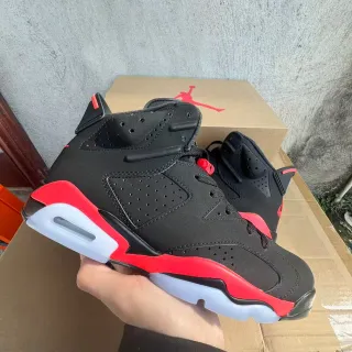 Air Jordan 6 Black Infrared 篮球鞋