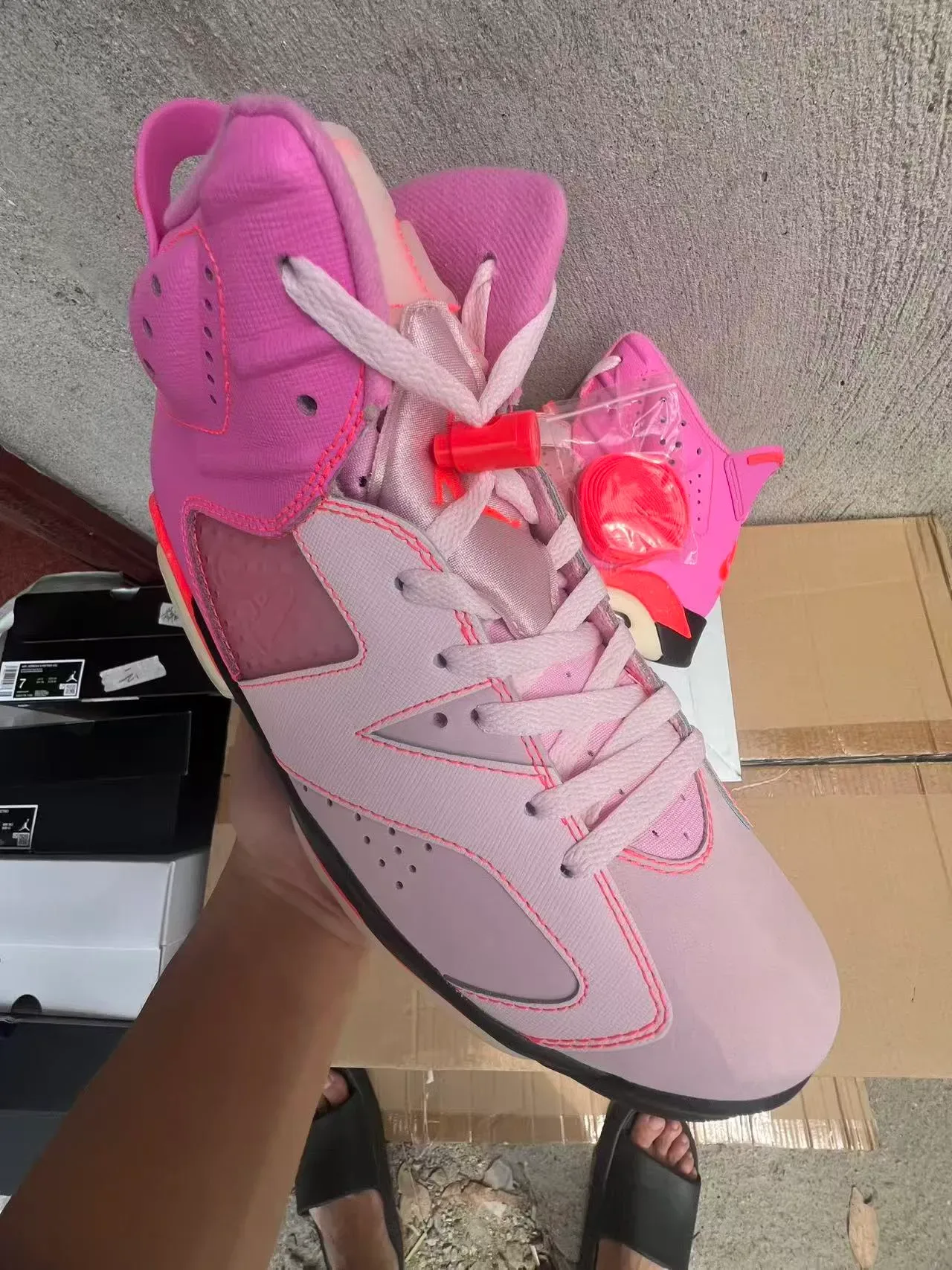 Air Jordan 6 Tênis de Basquete Rosa e Laranja 2
