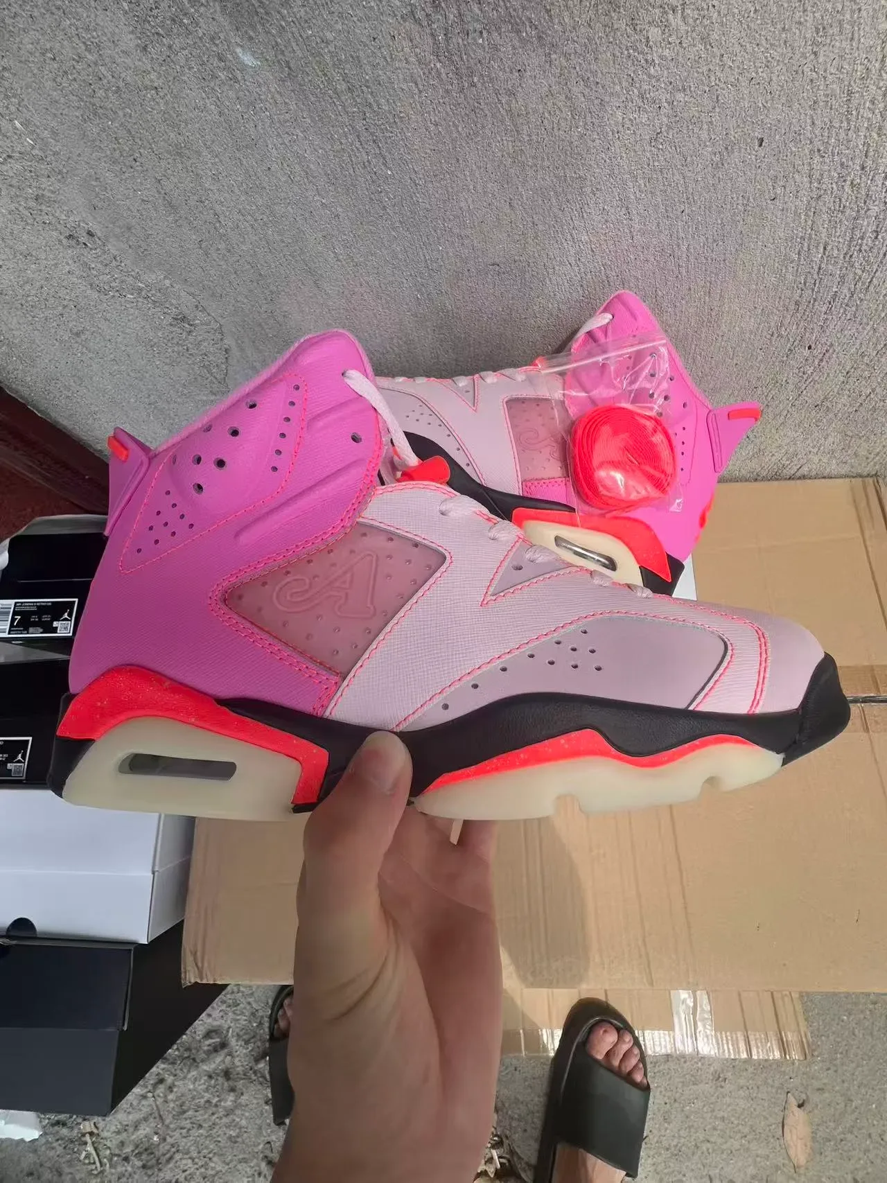 Air Jordan 6 Tênis de Basquete Rosa e Laranja 7