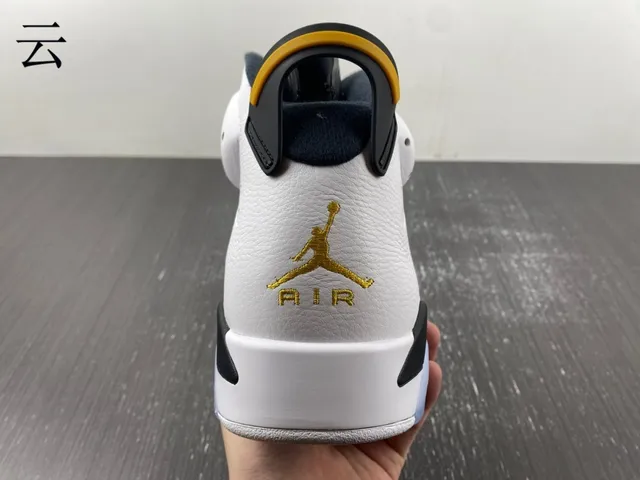Air Jordan 6 tênis de basquete branco amarelo preto azul claro 10