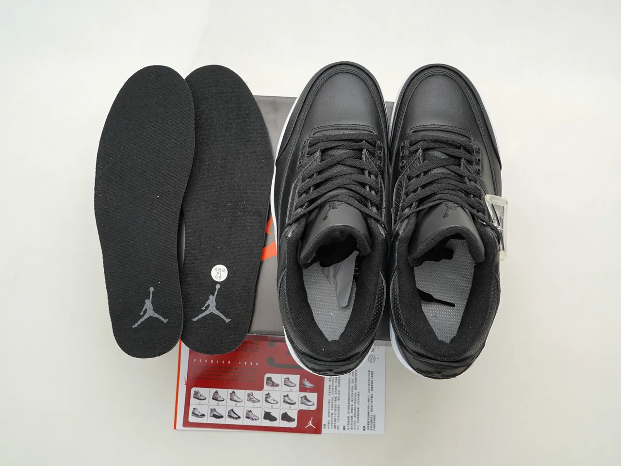 Air Jordan ब्लैक व्हाइट लेदर अपर परफोरेटेड टंग बास्केटबॉल जूते 2