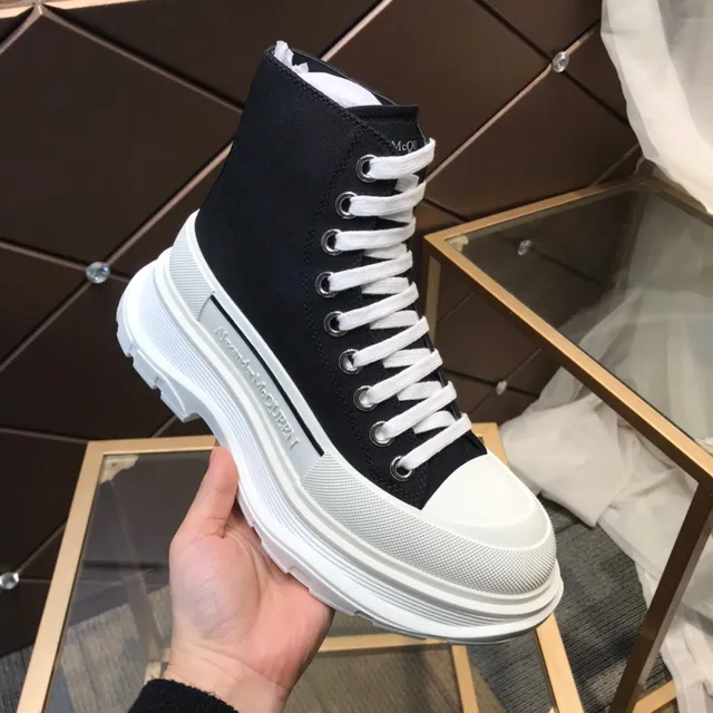 Alexander McQueen Oversized Sneaker Black and White Chunky Sneakers 3