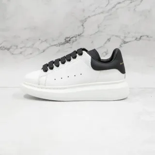 Alexander McQueen Oversized 运动鞋 白色 黑色 休闲运动鞋