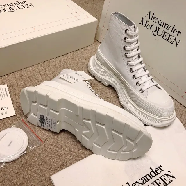 Alexander McQueen Oversized Sneaker White Lifestyle Sneakers 2