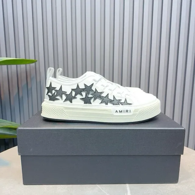Amiri White Black Low-Top Star-Appliqué Lifestyle Sneakers 2