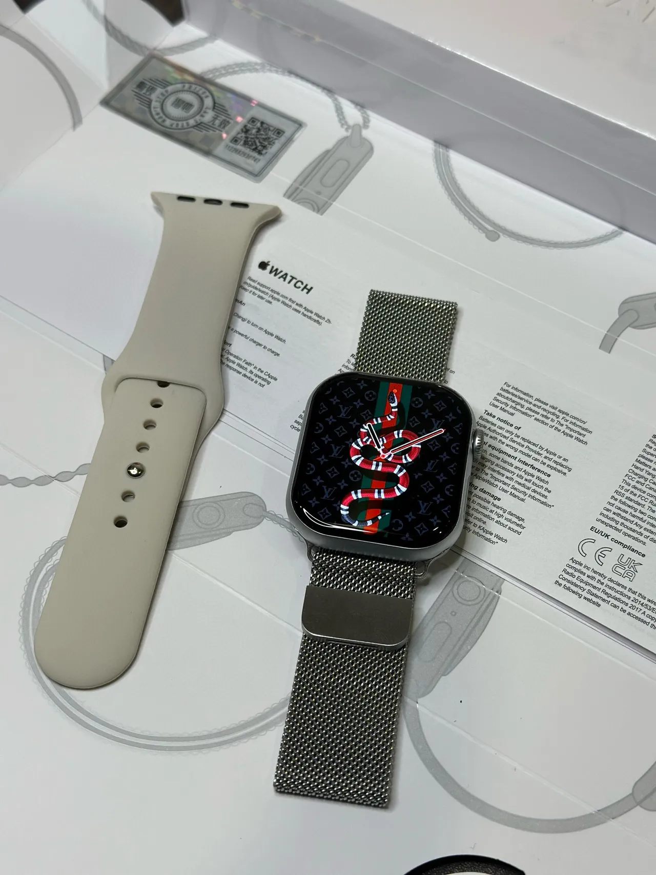Apple 银色米色方边不锈钢表壳 定制 LV X Gucci Snake 表盘 运动手表 7