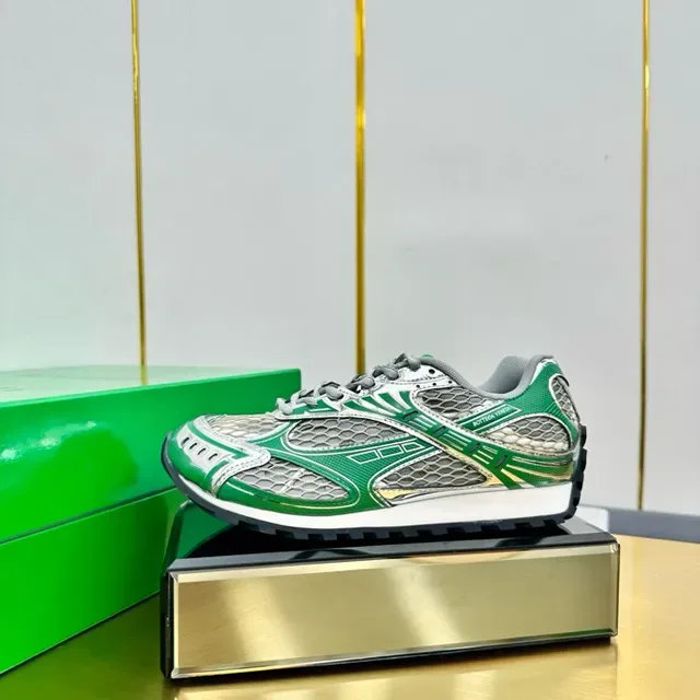 ASICS 绿银 网面鞋面 合成材料 笼式覆盖层 生活方式运动鞋 9