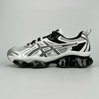 ASICS 银黑 网布和合成覆盖上层 波浪形半透明中底囊 跑鞋