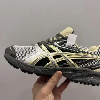 ASICS 银黑 网面鞋面 合成覆层 跑鞋