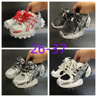ASICS فضي أحمر شكل كثيف شبيكة وطبقة اصطناعية أحذية أسلوب حياة
