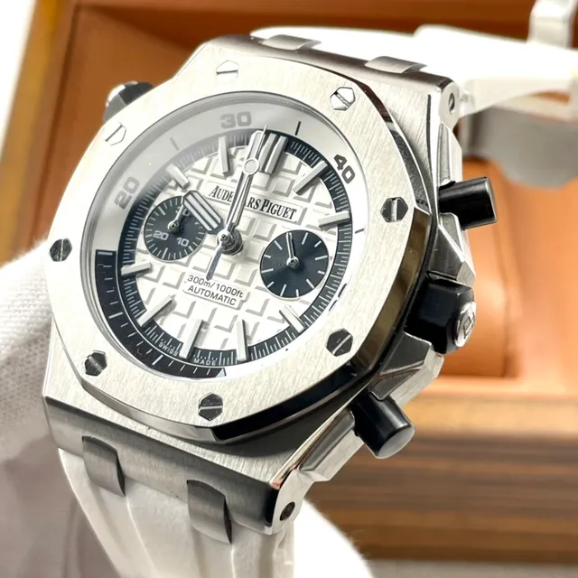 Audemars Piguet Royal Oak Offshore Chronograph 白色表盘 白色橡胶表带 机械腕表 5
