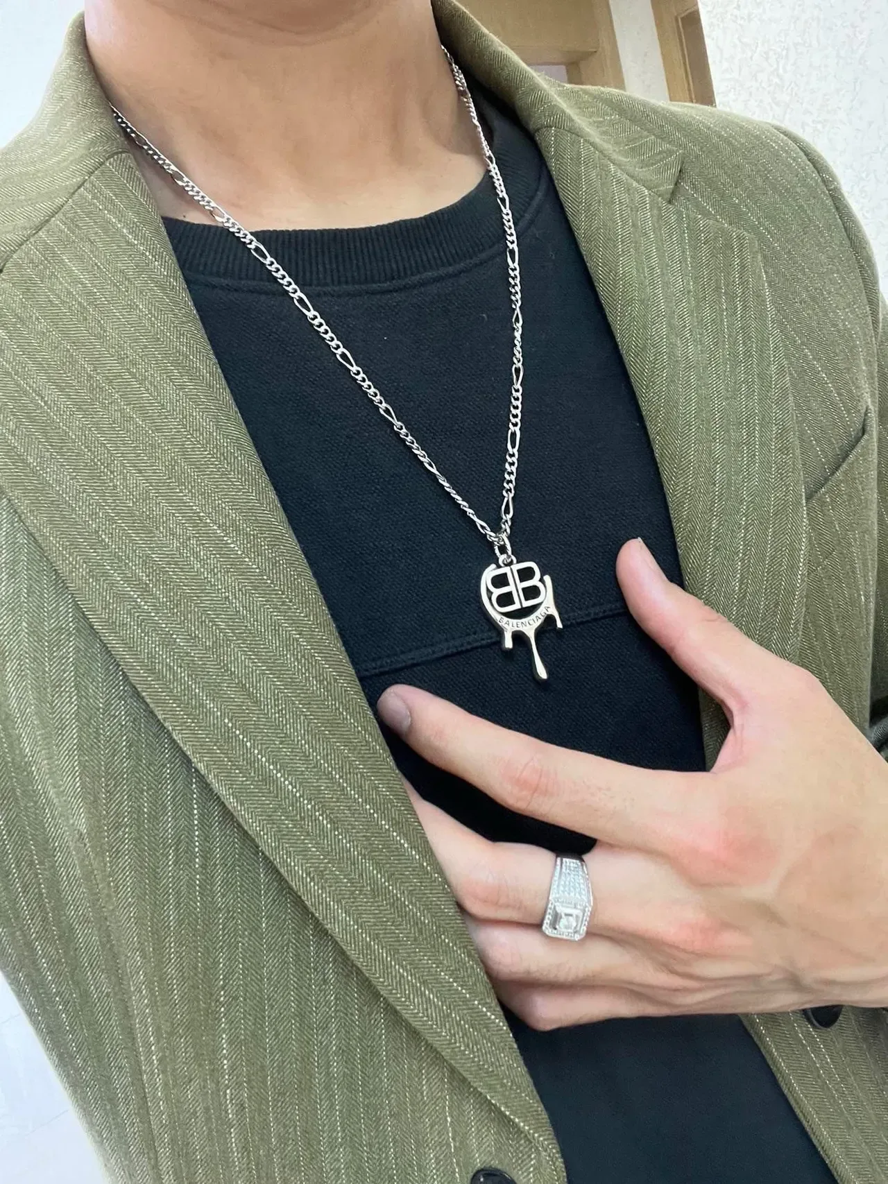 Balenciaga B Pendant Necklace Silver-Tone Chain Necklaces 5