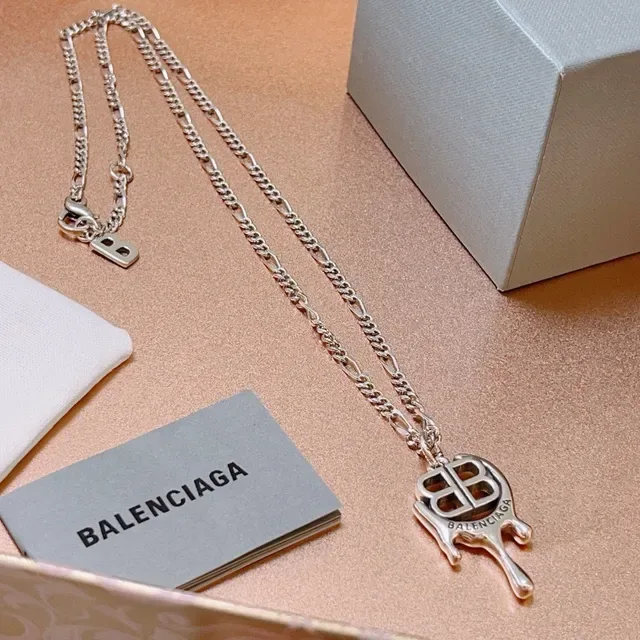 Balenciaga B Pendant Necklace Silver-Tone Chain Necklaces 8