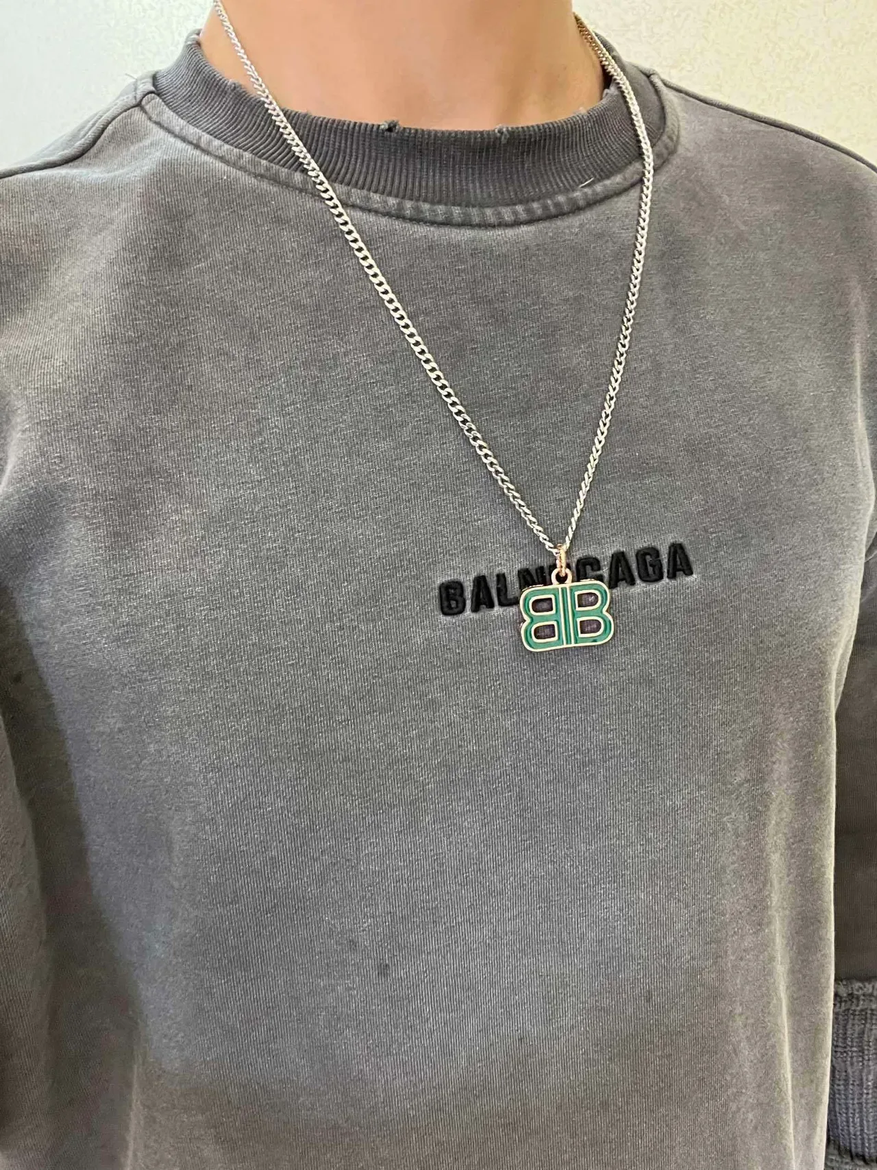 بالنساغا BB قلادة معلقة مينا دبل-بي 8