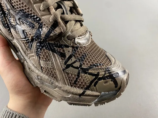 Balenciaga Beige Black Deconstructed Graffiti-Painted Chunky Sneakers 2