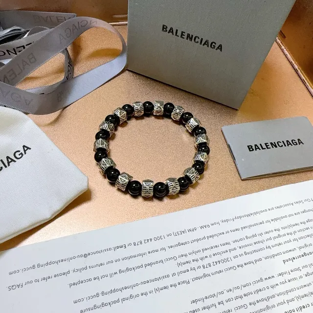 Balenciaga কালো এবং সিলভার-টোন মণি চুড়ি 4