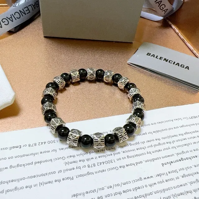 Balenciaga কালো এবং সিলভার-টোন মণি চুড়ি 9