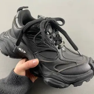 Balenciaga Defender negro zapatillas con suela gruesa