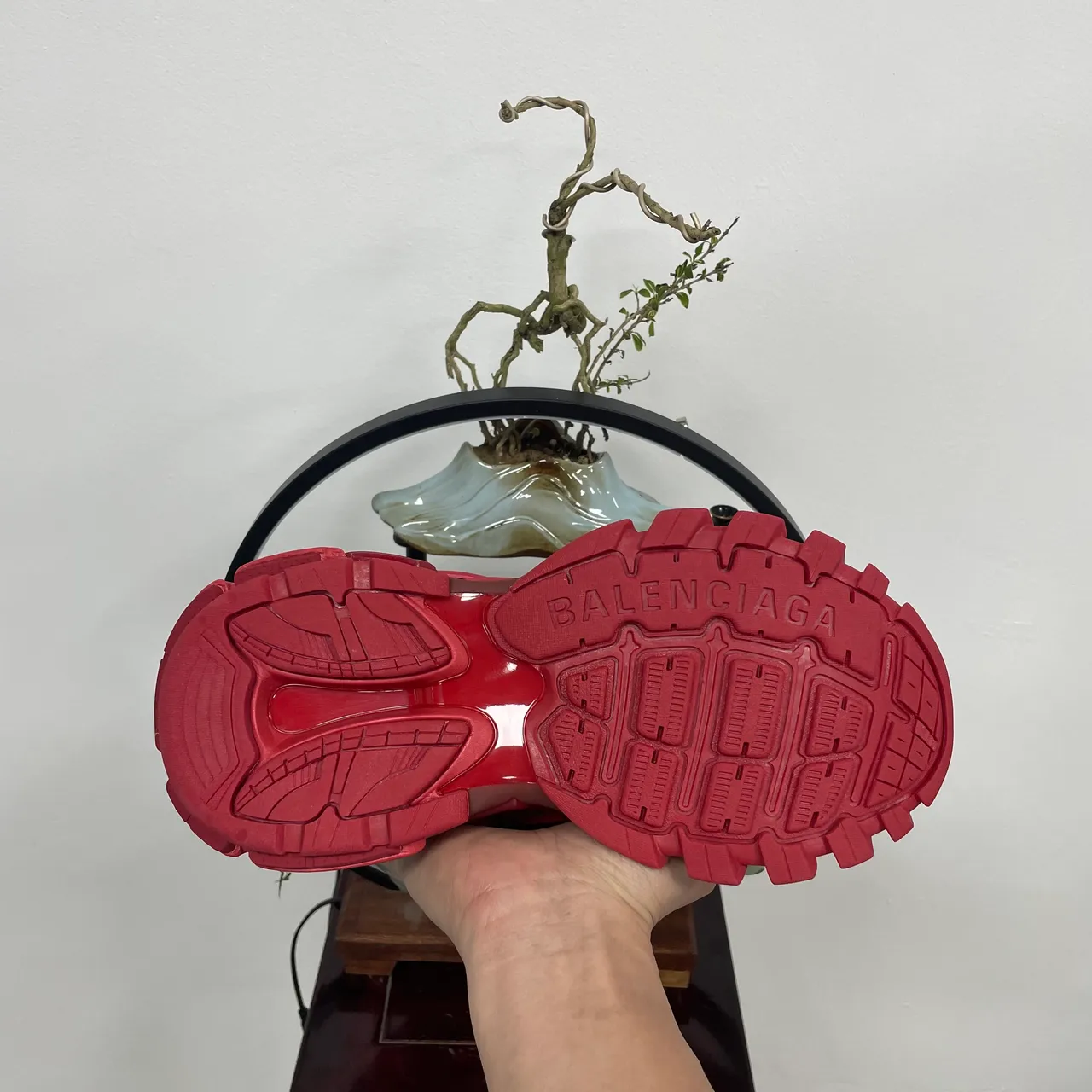 Balenciaga 红色单色多层笼式覆盖厚底运动鞋 5