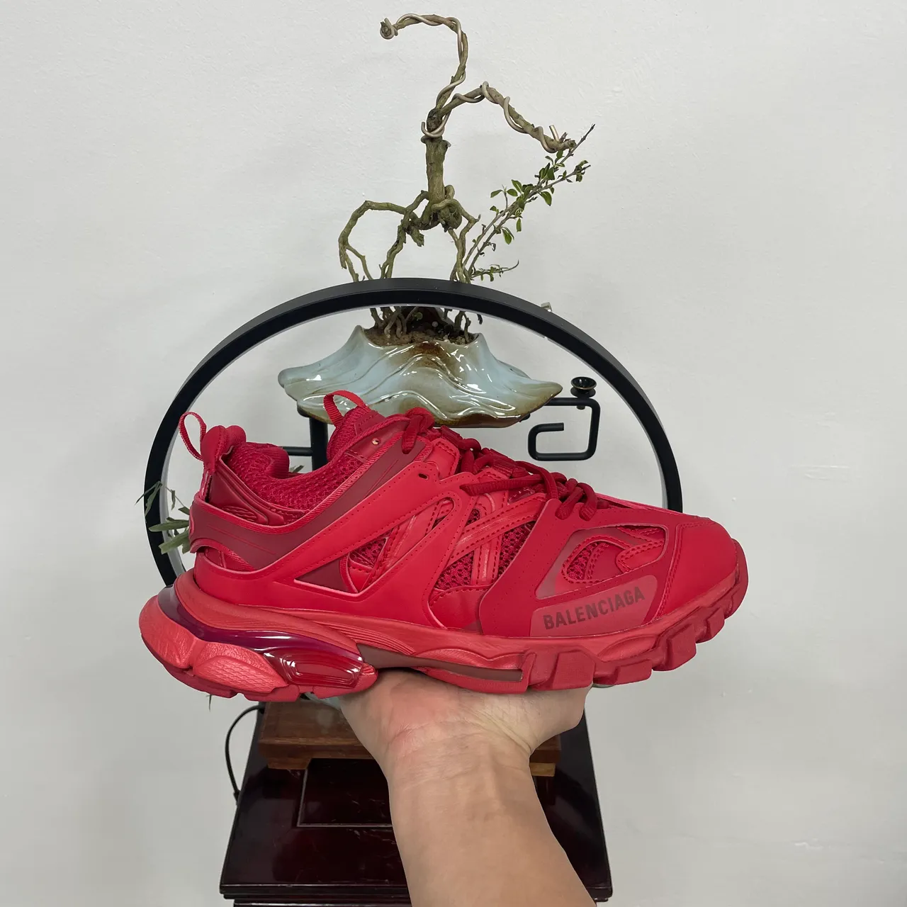 Balenciaga 红色单色多层笼式覆盖厚底运动鞋 7