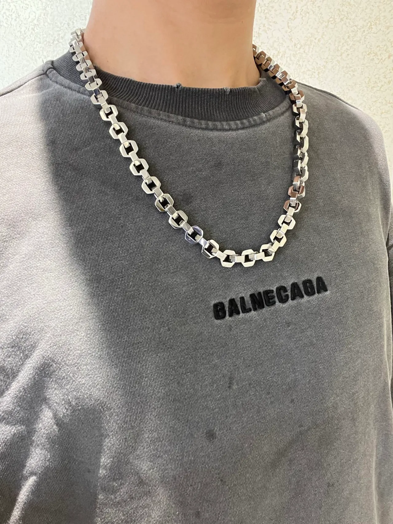 Balenciaga Silver Geometric Faceted Links Polished Metal Necklace 2