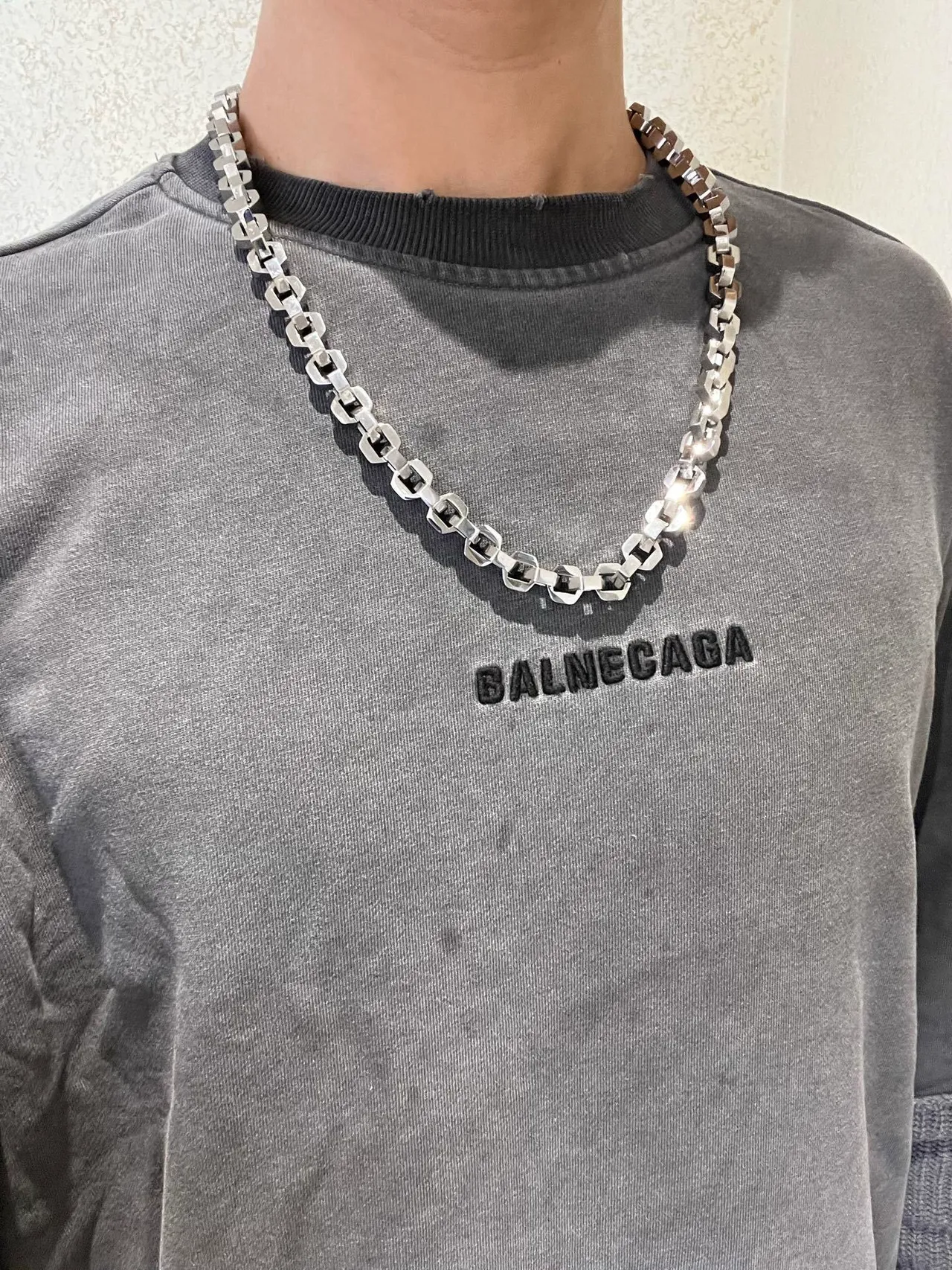 Balenciaga Silver Geometric Faceted Links Polished Metal Necklace 8