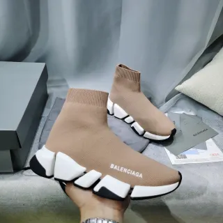 Balenciaga Speed Trainer बेज बुनावट जीवनशैली स्नीकर