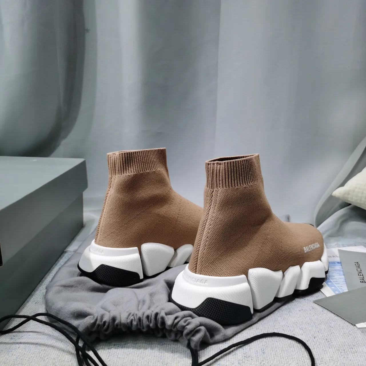 Balenciaga Speed Trainer Tênis Lifestyle Bege de Malha 5