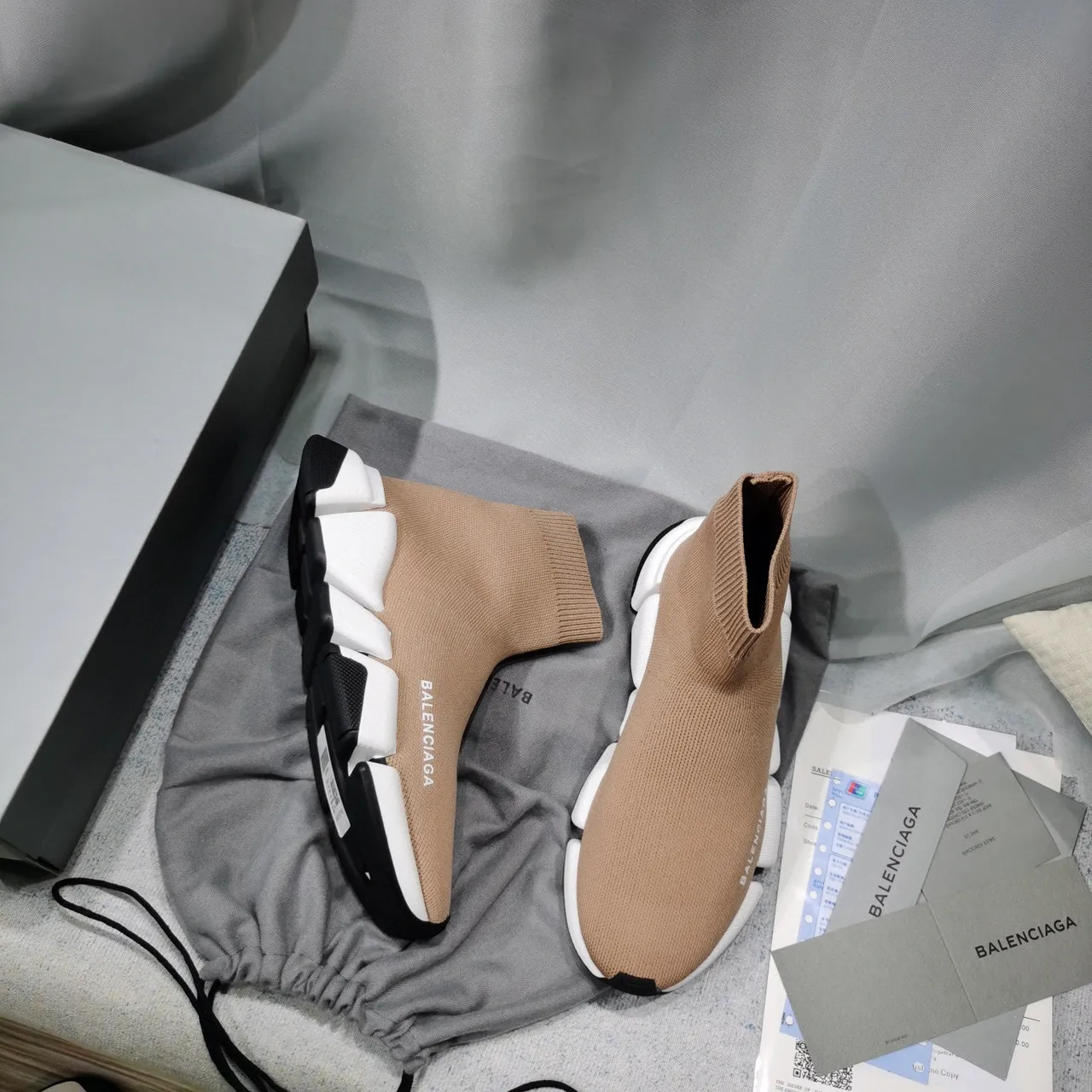 Balenciaga Speed Trainer Tênis Lifestyle Bege de Malha 7