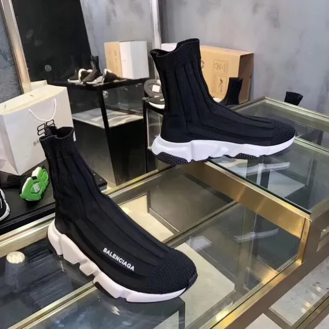 巴伦西亚加 Speed Trainer 黑白生活方式运动鞋 3