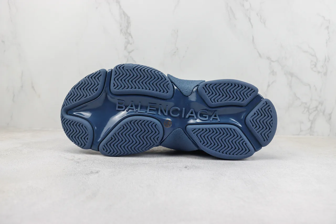 Balenciaga Triple S 亮面蓝厚底运动鞋 8