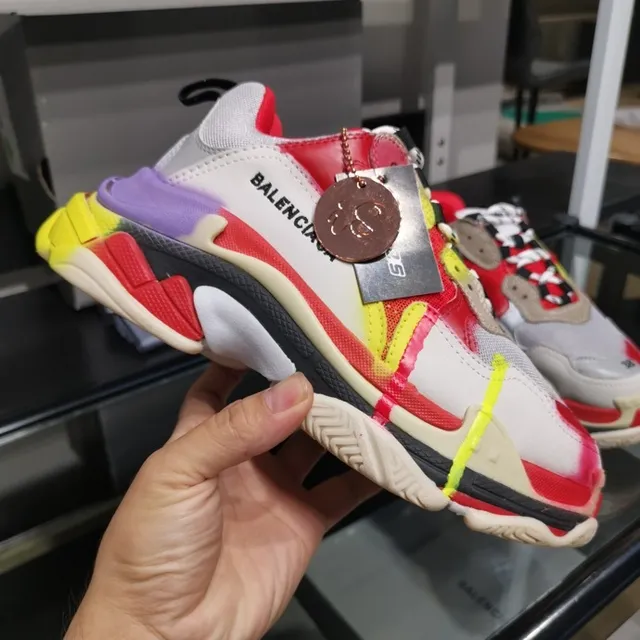 Balenciaga Triple S حذاء رياضي سميك متعدد الألوان 3