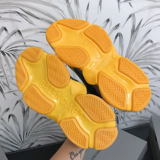 Balenciaga Triple S নিওন হলুদ কমলা ধূসর চাঙ্কি স্নিকার 3