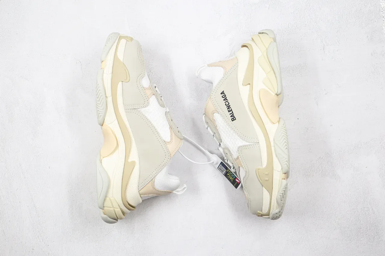 Balenciaga Triple S Off-White Beige চাঙ্কি স্নিকার 9