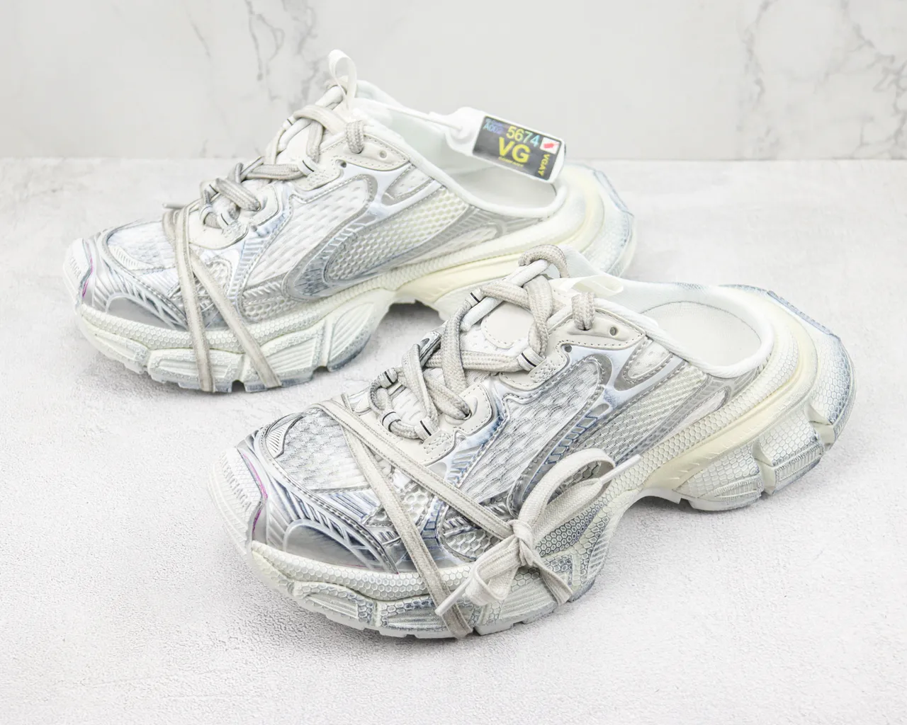 Balenciaga Chaussures Chunky semelle Honeycomb sculptée blanc gris mule slip-on 4