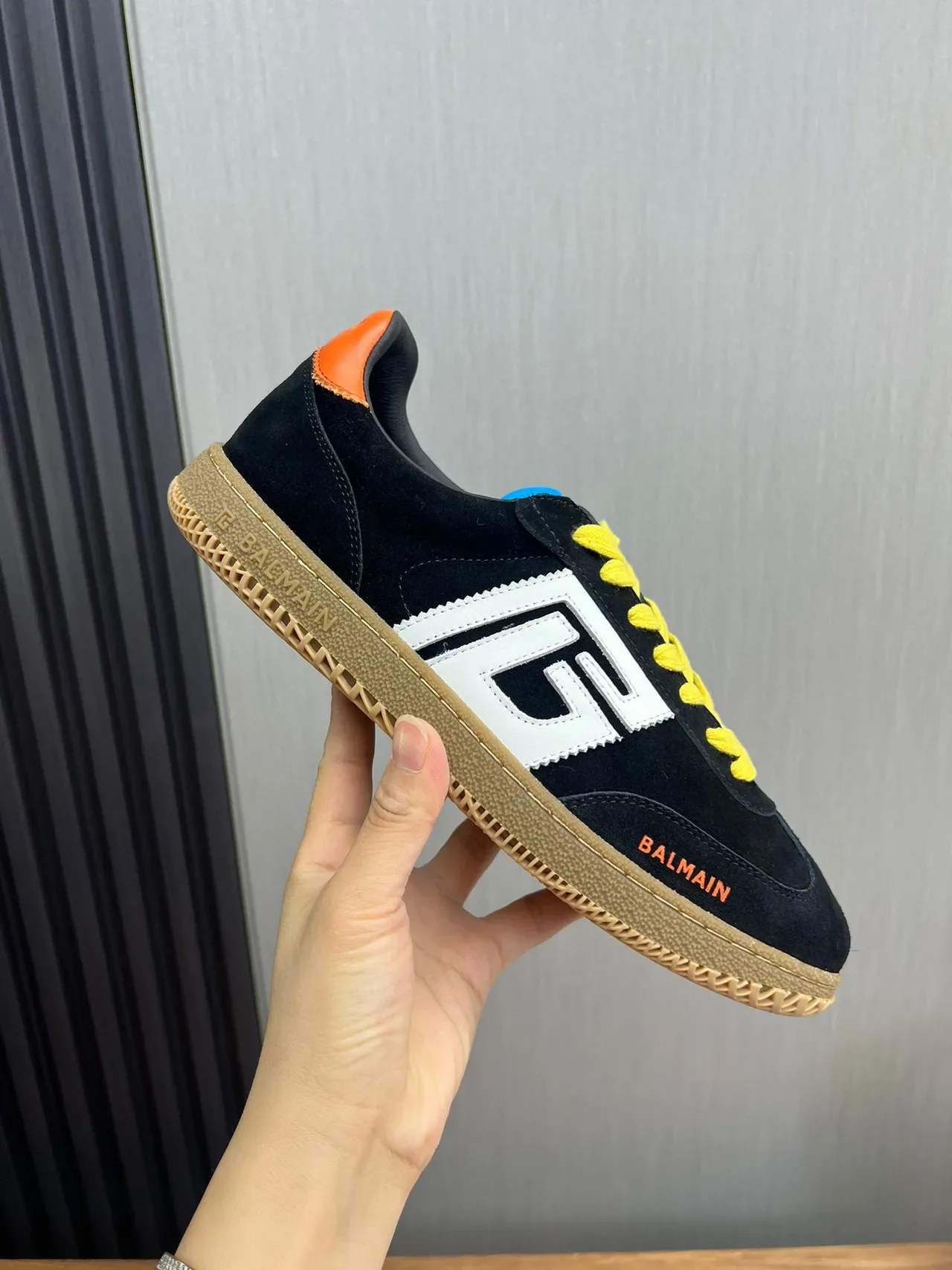 Balmain B-Court أسود أصفر برتقالي سويد أسلوب حياة سنيكرز 7