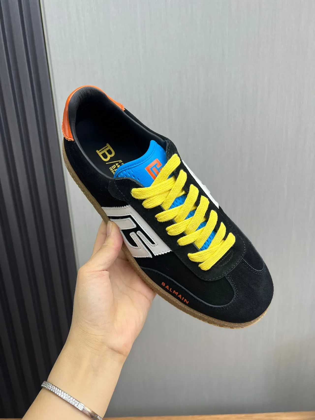 Balmain B-Court أسود أصفر برتقالي سويد أسلوب حياة سنيكرز 8