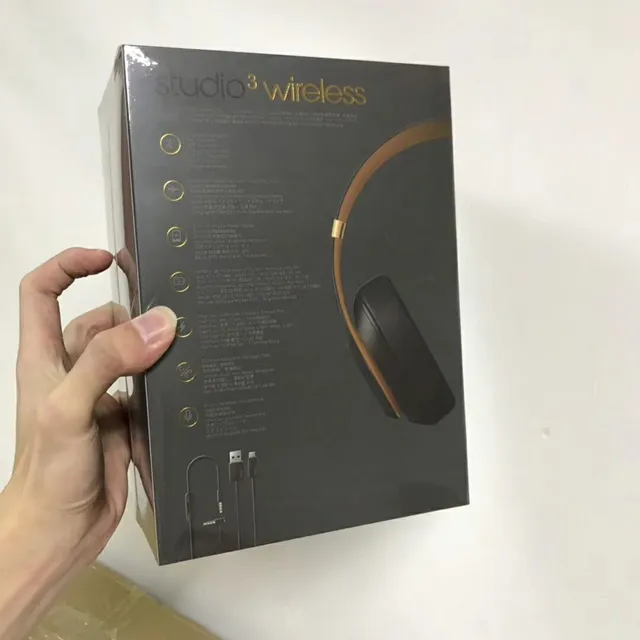 Beats Studio3 Wireless Over-Ear Headphones 12